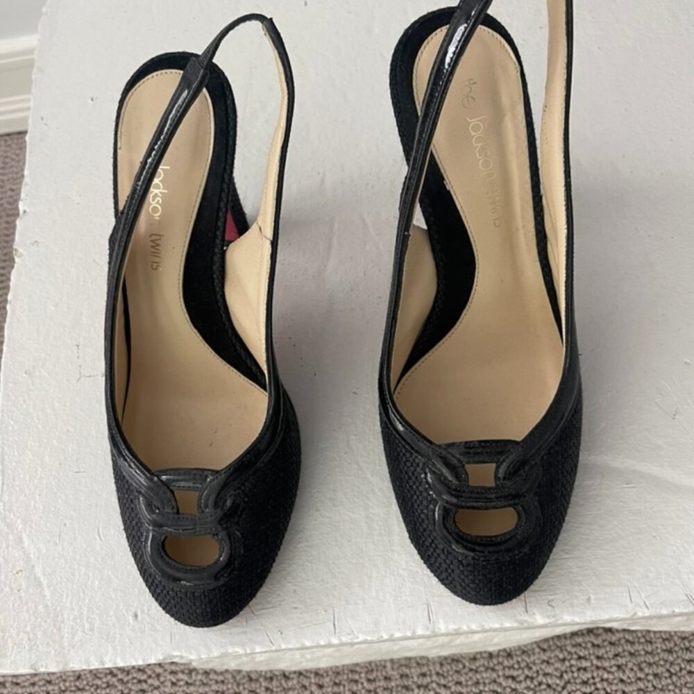 Super Cute Woven Navy Slip on Pump Sandals